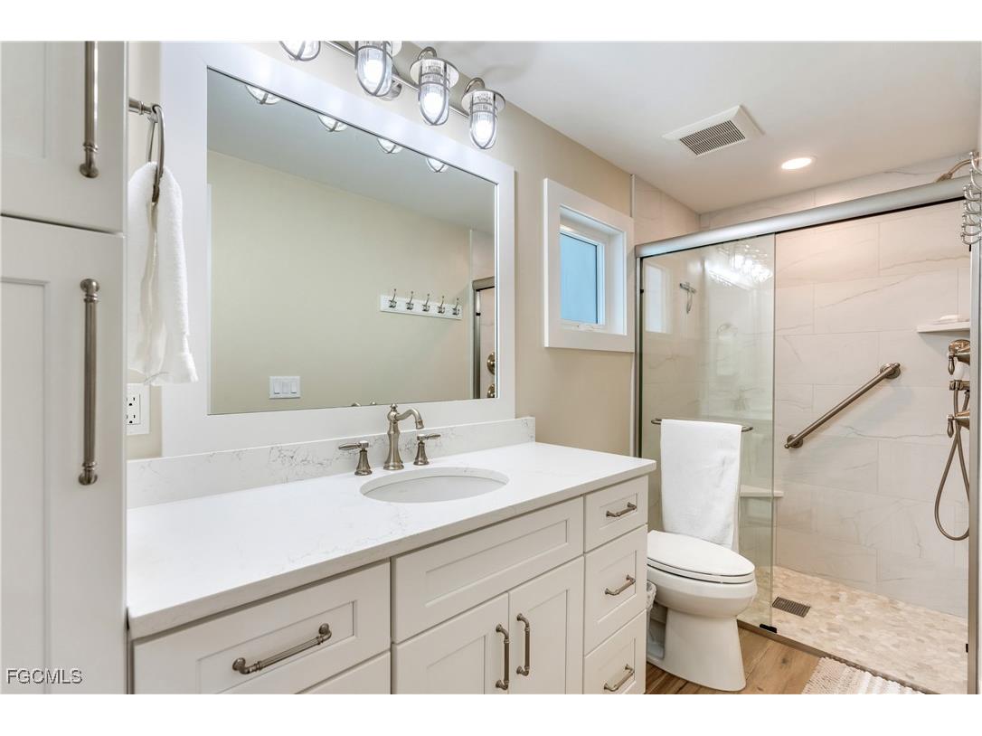 734 Sand Dollar Drive Sanibel FL 33957 2025020027 image9