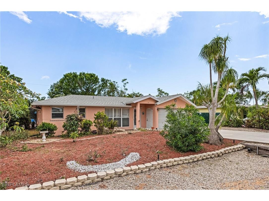 734 Sharar Court Cape Coral FL 33904 225001350 image1