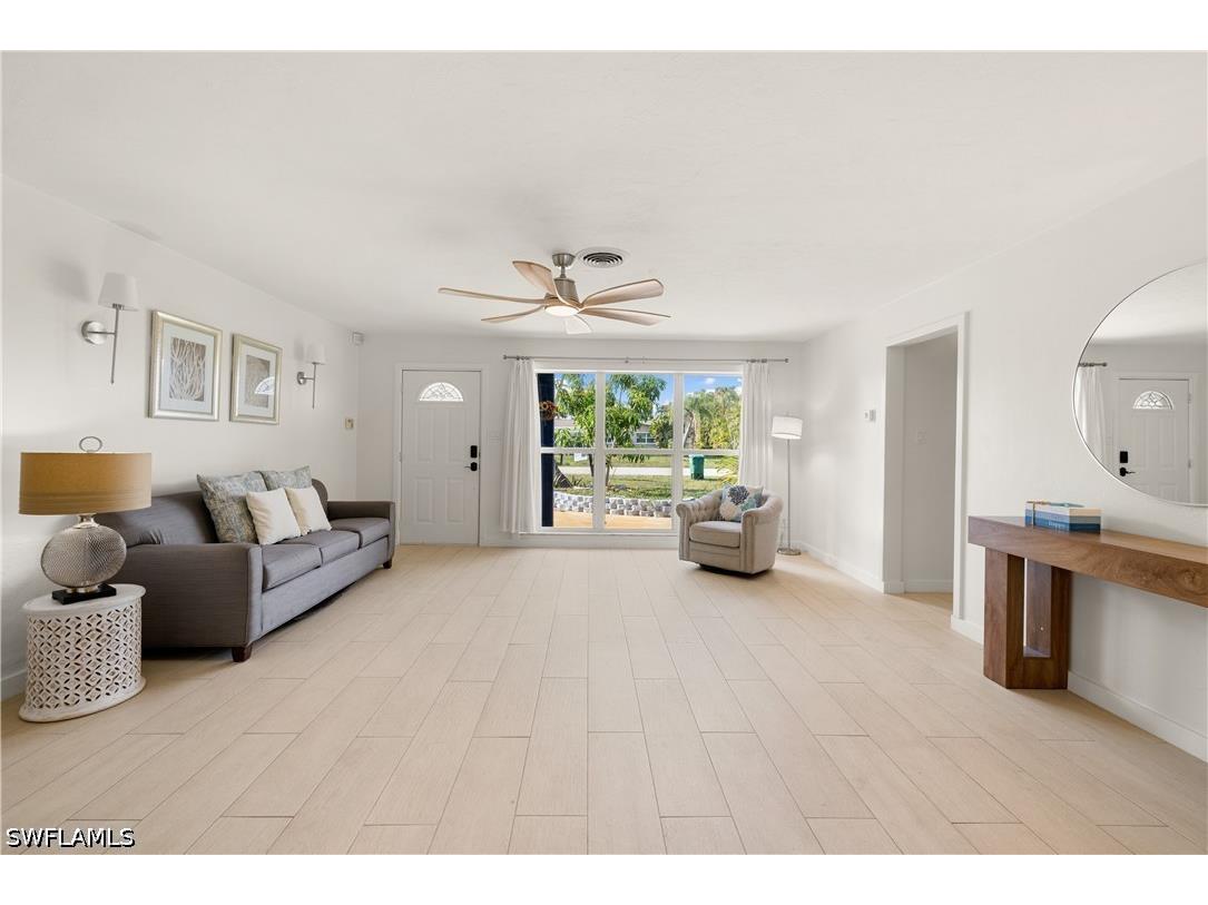 734 Sharar Court Cape Coral FL 33904 226017512 image5