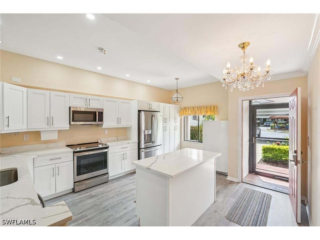 7340 Coventry Court #809 Naples FL 34104 226016403 image4