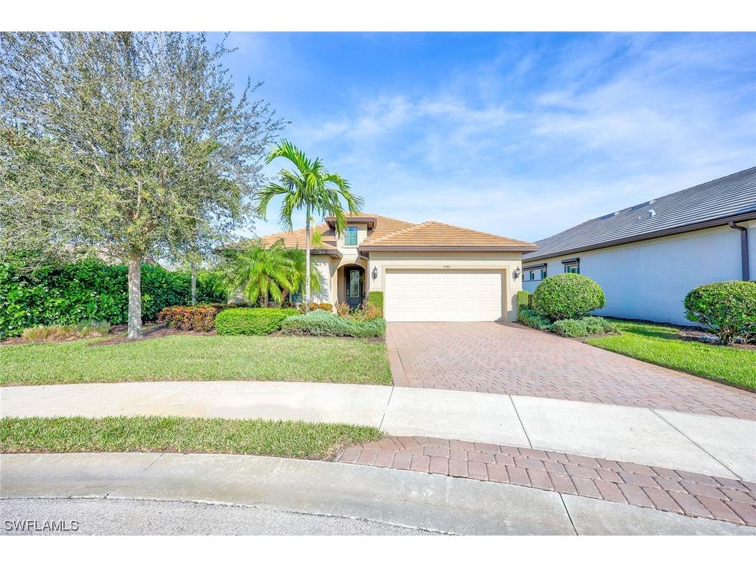 7346 Mockingbird Court Naples FL 34114 223092117 image1