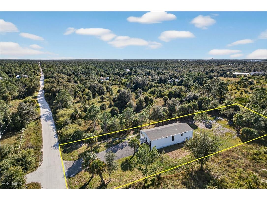 7347 Acorn Boulevard Punta Gorda FL 33982 2026002634 image2