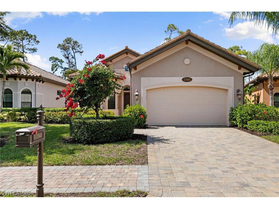 7347 Lantana Circle Naples FL 34119 226006558 image2