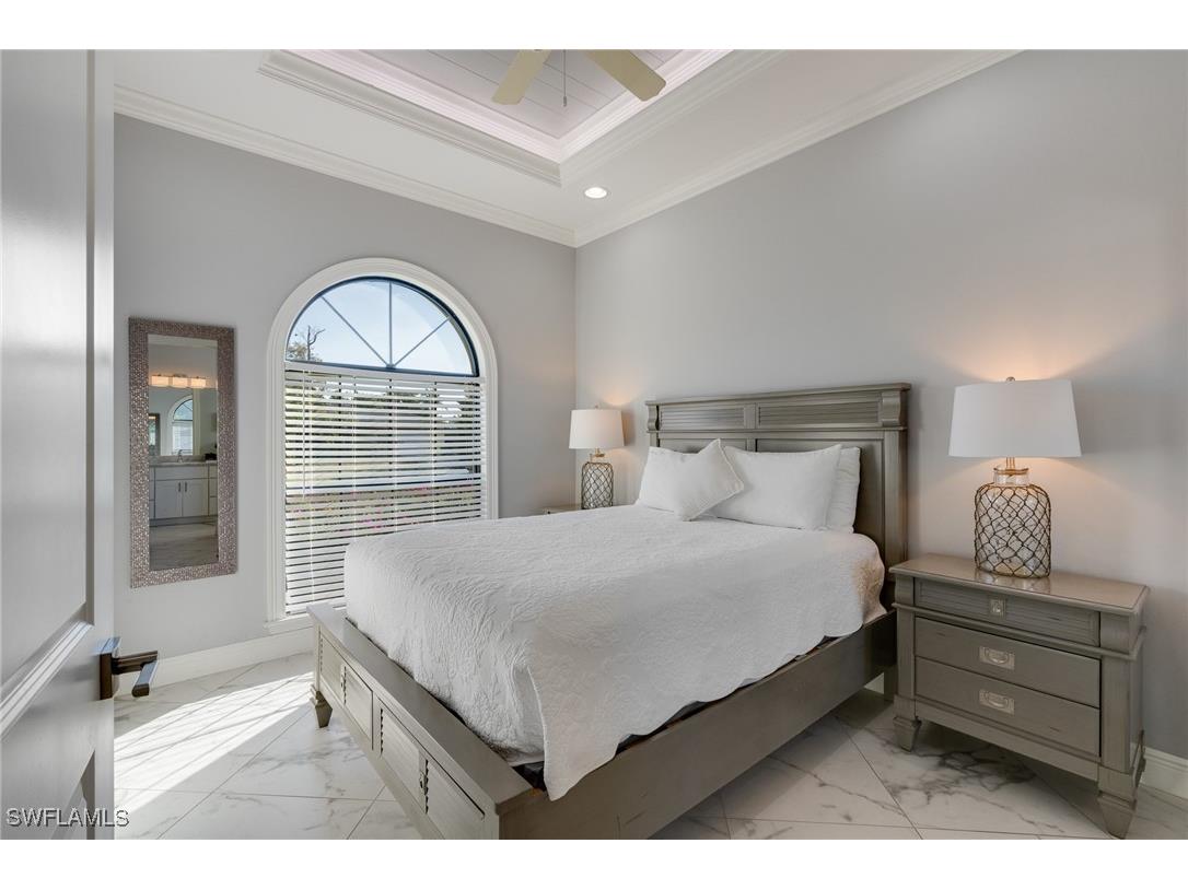 735 99th Avenue N Naples FL 34108 226004551 image17
