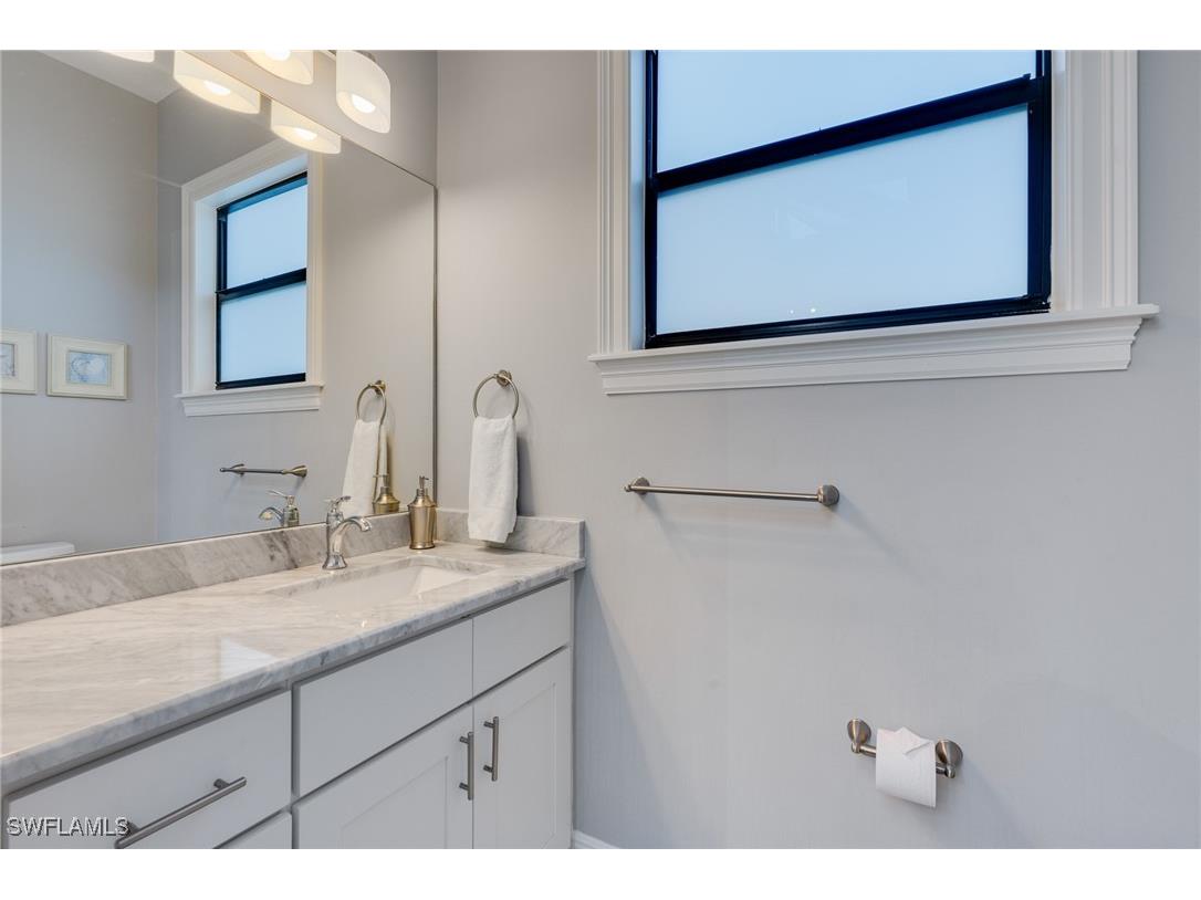 735 99th Avenue N Naples FL 34108 226004551 image19