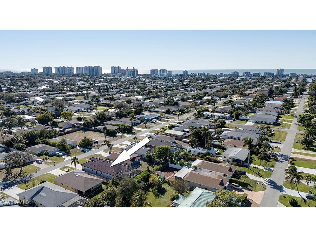 735 99th Avenue N Naples FL 34108 226004551 image33