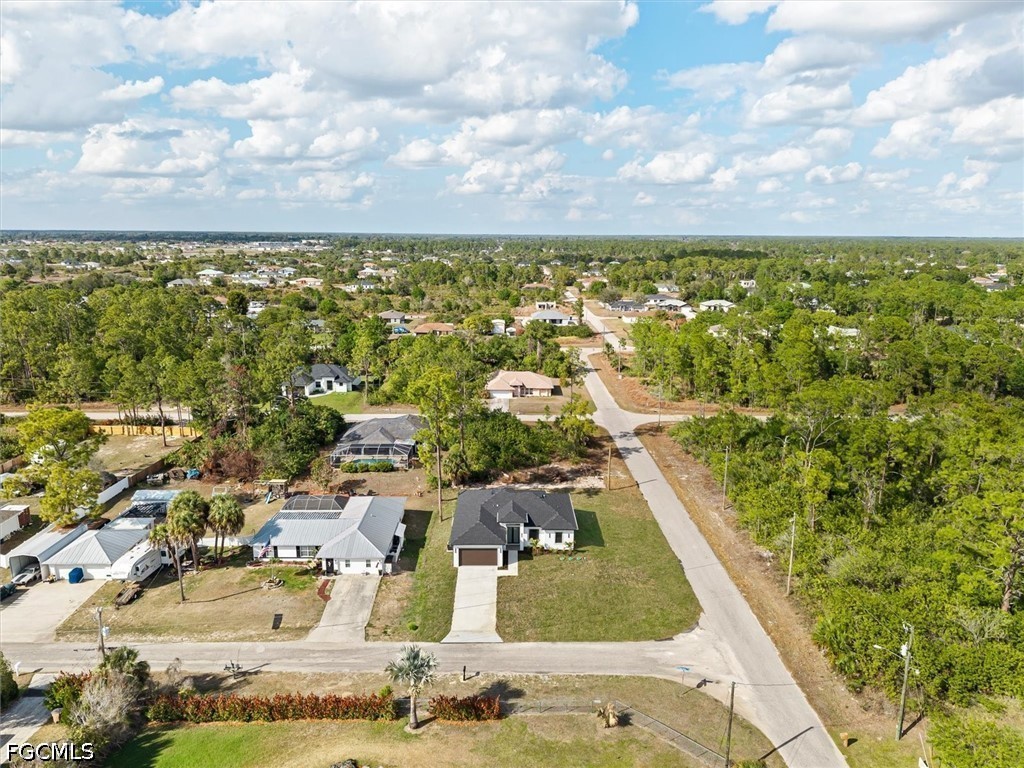 735 Chavers Street Lehigh Acres FL 33974 2026016903 image4