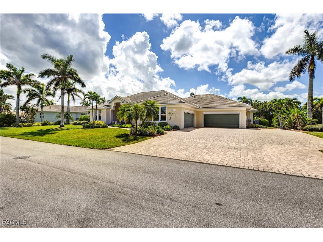 735 Elisa Drive Punta Gorda FL 33950 2025011546 image2