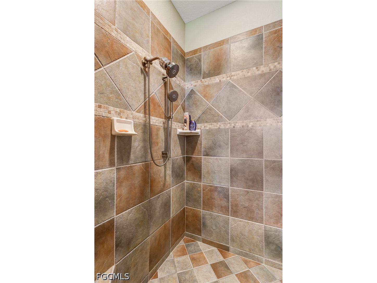 735 Elisa Drive Punta Gorda FL 33950 2026024385 image18