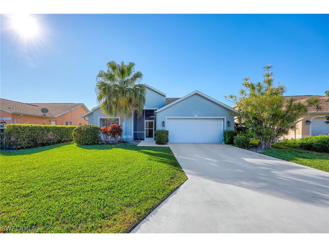 735 Lambton Lane Naples FL 34104 224039869 image1