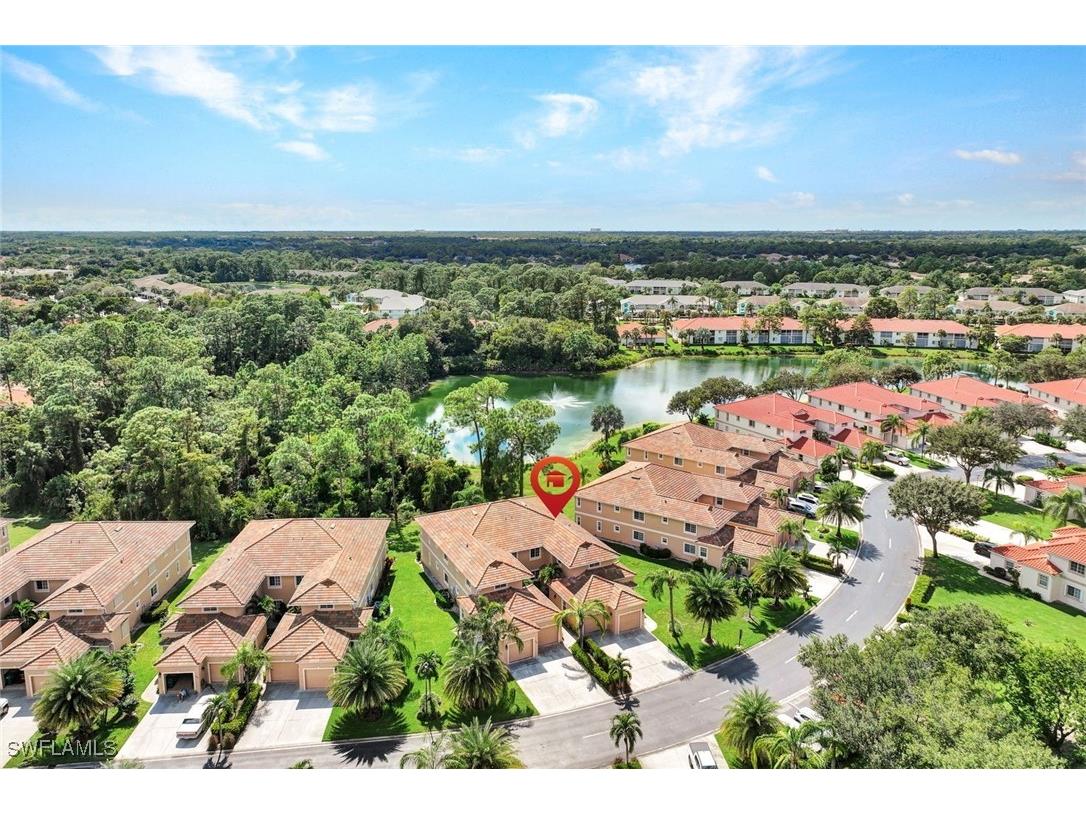 735 Luisa Lane #4 Naples FL 34104 224077253 image1