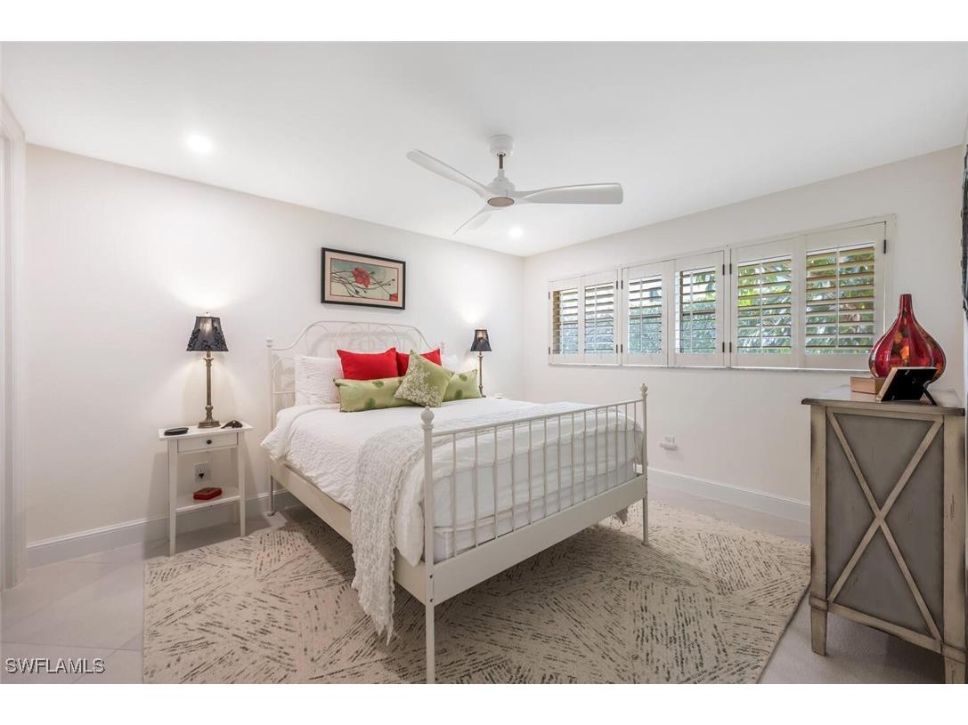 735 Parkview Lane Naples FL 34103 225081805 image21