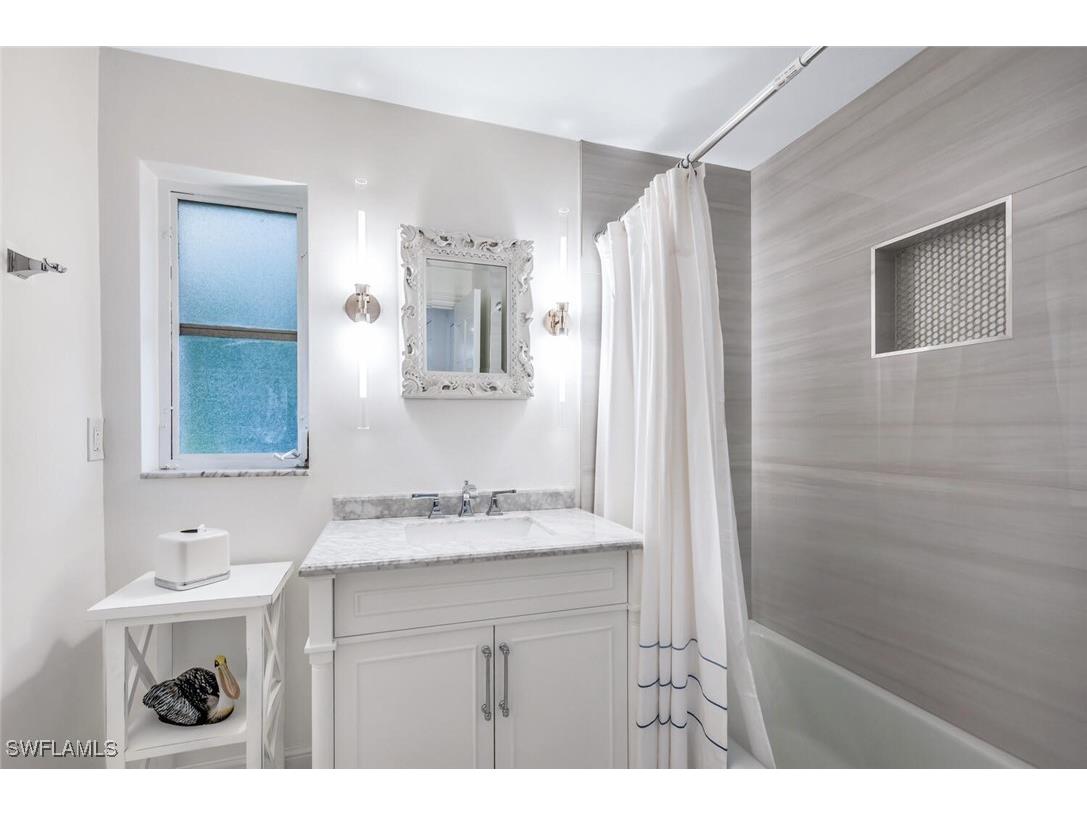 735 Parkview Lane Naples FL 34103 225081805 image22