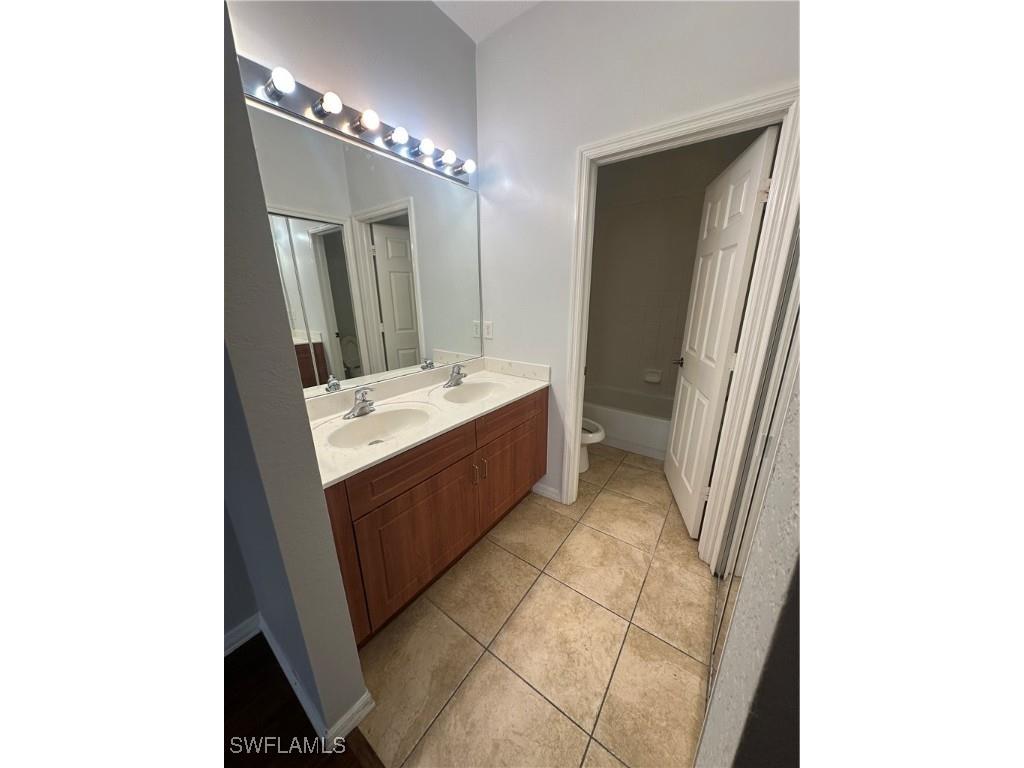 7350 Bristol Circle Naples FL 34120 225084113 image11