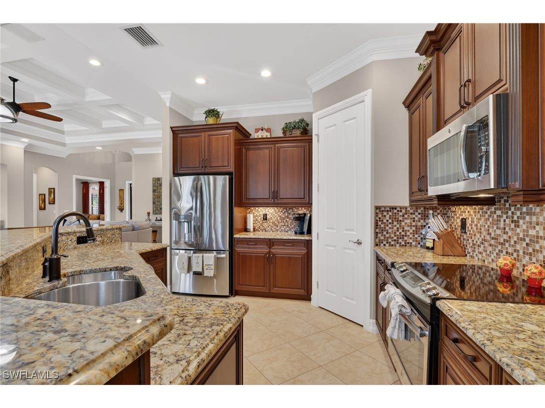 7352 Lantana Way Naples FL 34119 226003848 image17