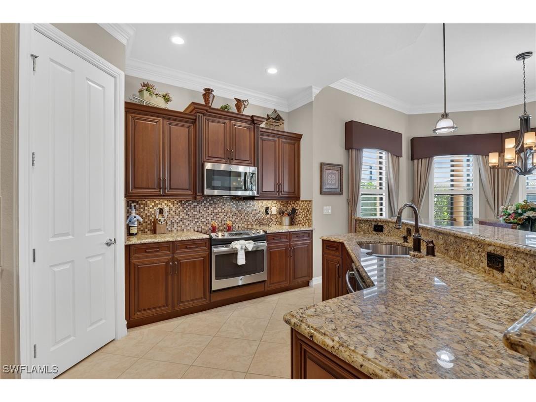 7352 Lantana Way Naples FL 34119 226003848 image18