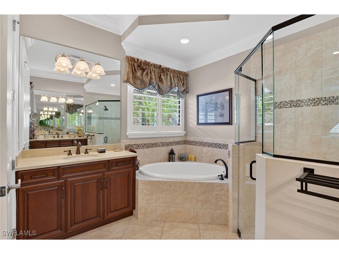 7352 Lantana Way Naples FL 34119 226003848 image25