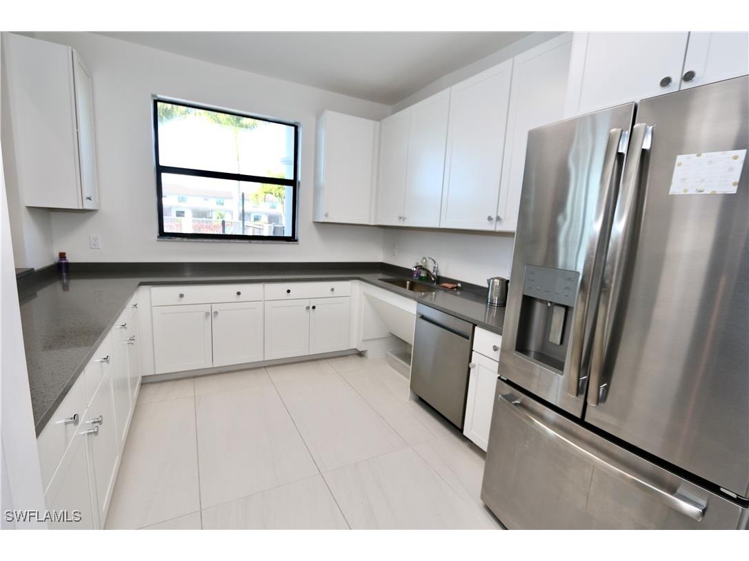 7352 Rockefeller Drive Naples FL 34119 225082757 image38