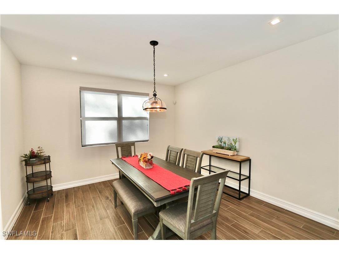 7352 Rockefeller Drive Naples FL 34119 225082757 image9