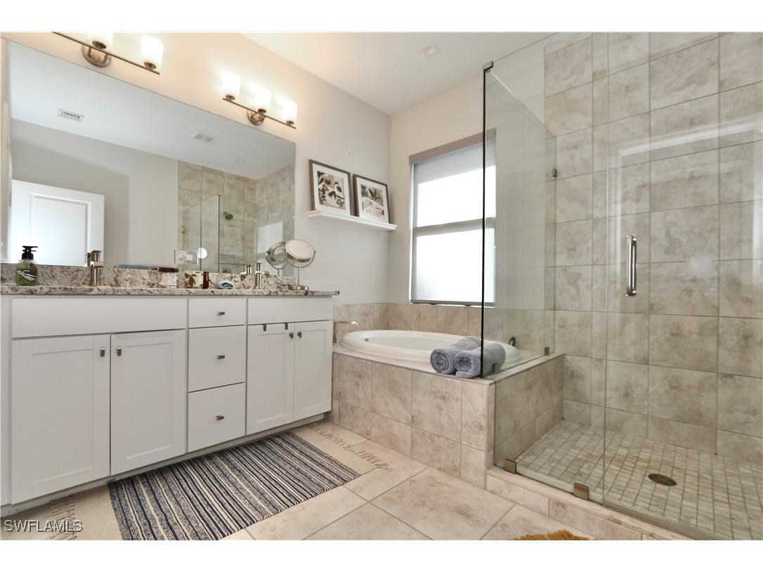 7352 Rockefeller Drive Naples FL 34119 225083391 image26