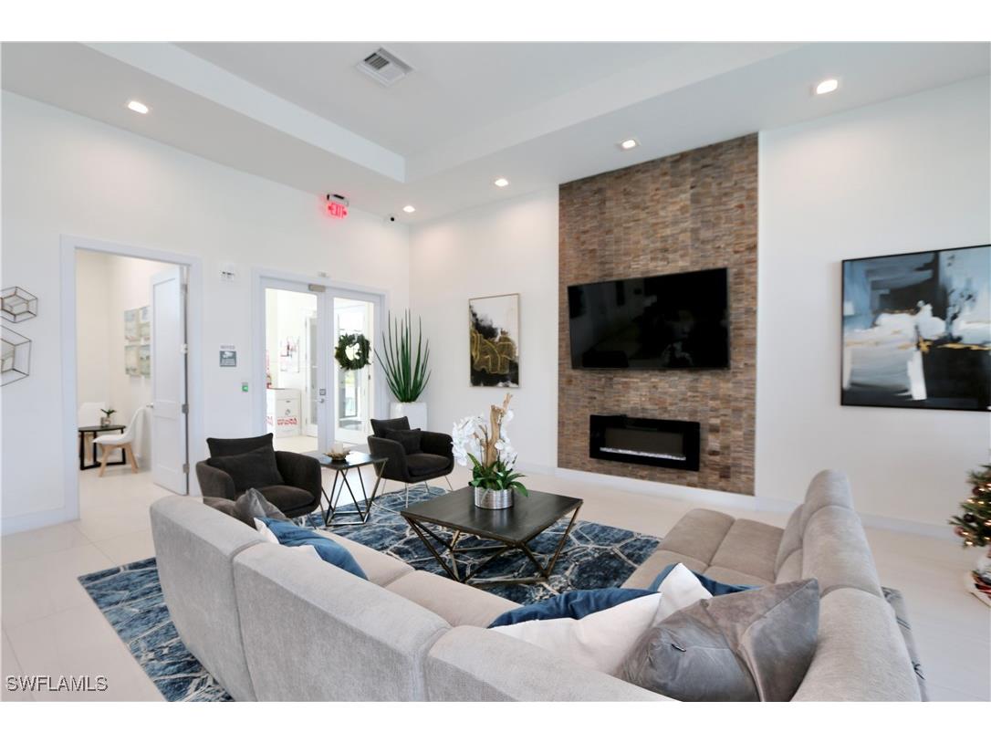 7352 Rockefeller Drive Naples FL 34119 225083391 image36