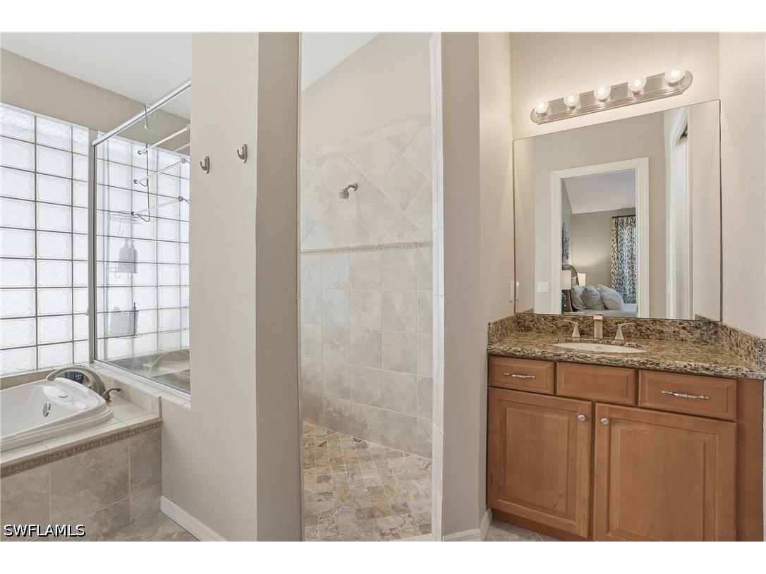 736 110th Avenue N Naples FL 34108 226021050 image17