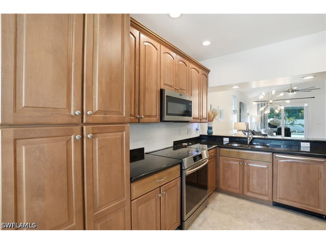 736 110th Avenue N Naples FL 34108 226021050 image9