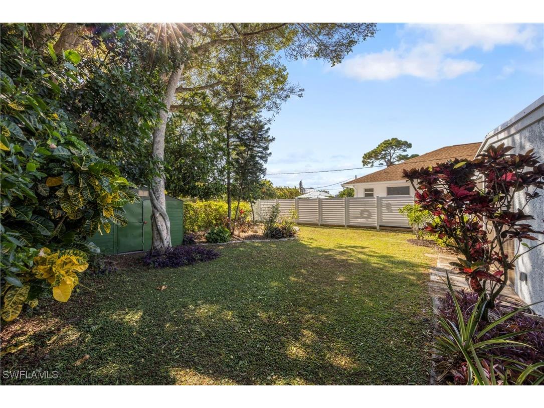 736 92nd Avenue N Naples FL 34108 225080289 image23