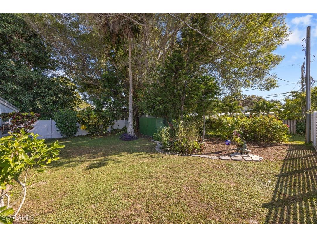736 92nd Avenue N Naples FL 34108 225080289 image25