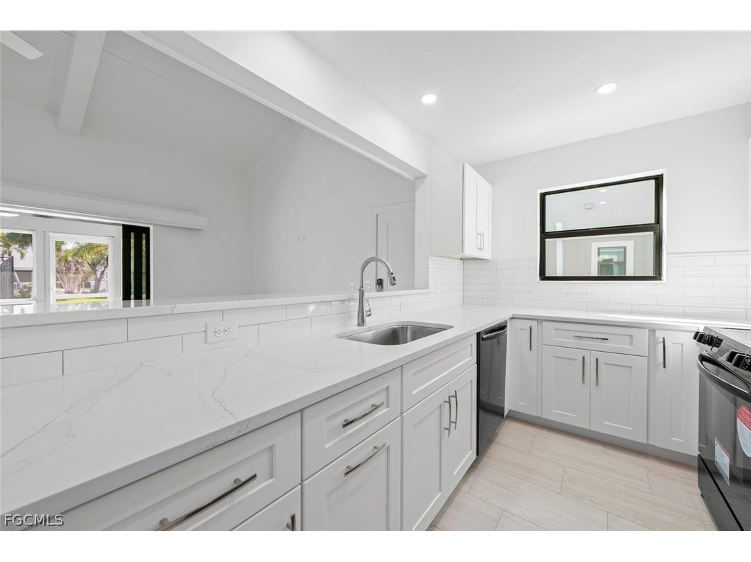 736 Donax Street Sanibel FL 33957 2026005704 image16