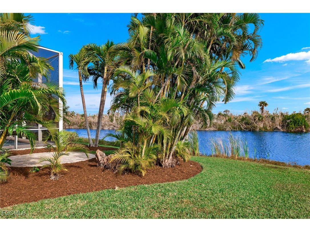 736 Durion Court Sanibel FL 33957 2025017488 image14