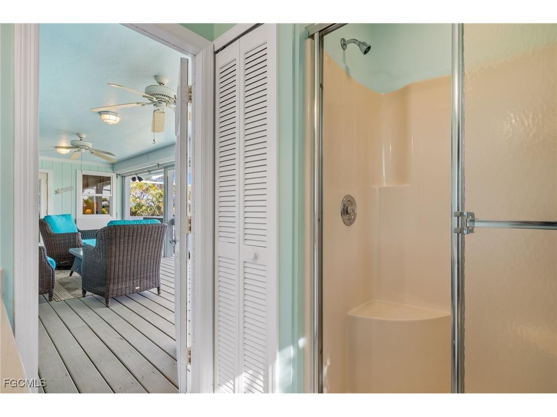 736 Durion Court Sanibel FL 33957 2025017488 image18