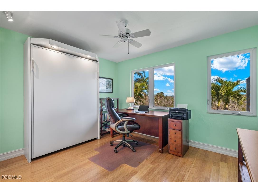 736 Durion Court Sanibel FL 33957 2025017488 image26