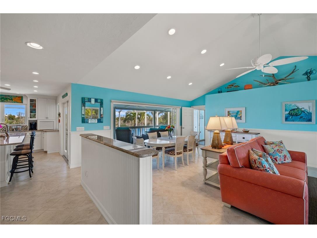736 Durion Court Sanibel FL 33957 2025017488 image6