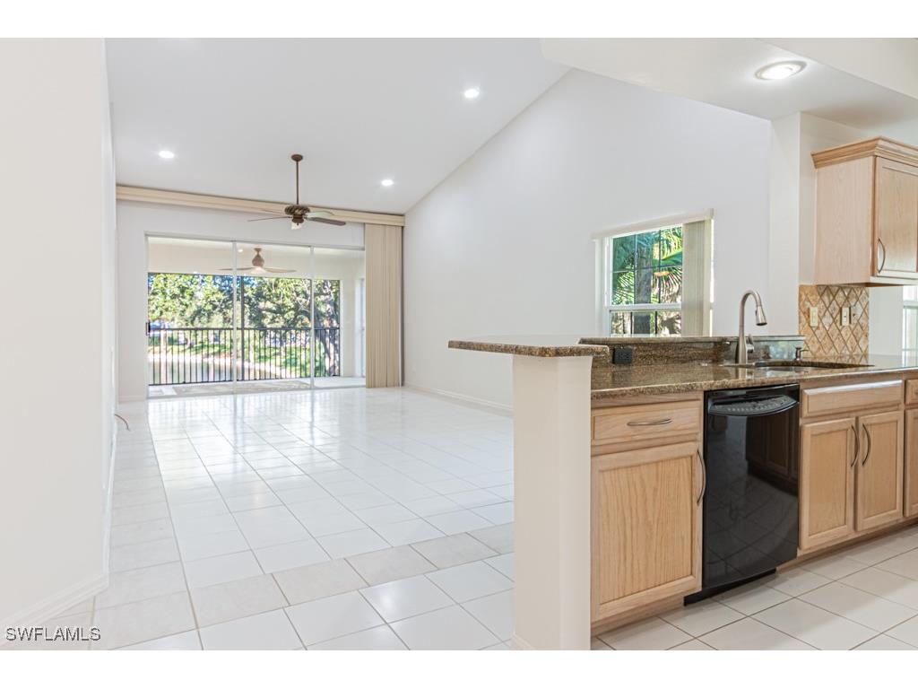 736 Wiggins Lake Drive #202 Naples FL 34110 225074971 image8