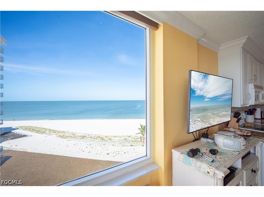 7360 Estero Boulevard #703 Fort Myers Beach FL 33931 2026024362 image5
