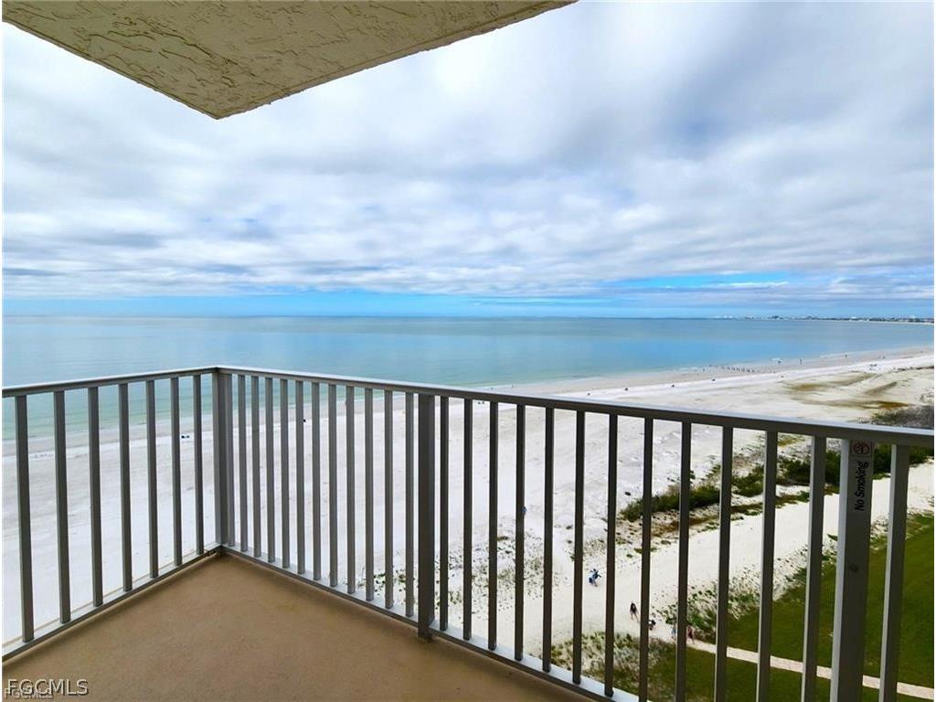 7360 Estero Boulevard #PH6 Fort Myers Beach FL 33931 2026012665 image1
