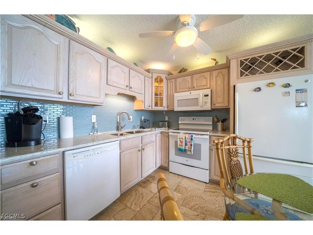 7360 Estero Boulevard #PH6 Fort Myers Beach FL 33931 2026012665 image10