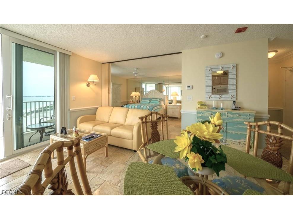 7360 Estero Boulevard #PH6 Fort Myers Beach FL 33931 2026012665 image11