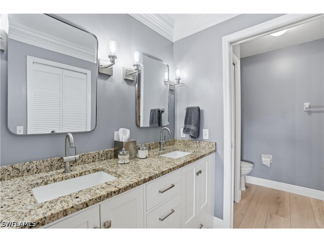 7360 Glenmoor Lane #304 Naples FL 34104 226021609 image19