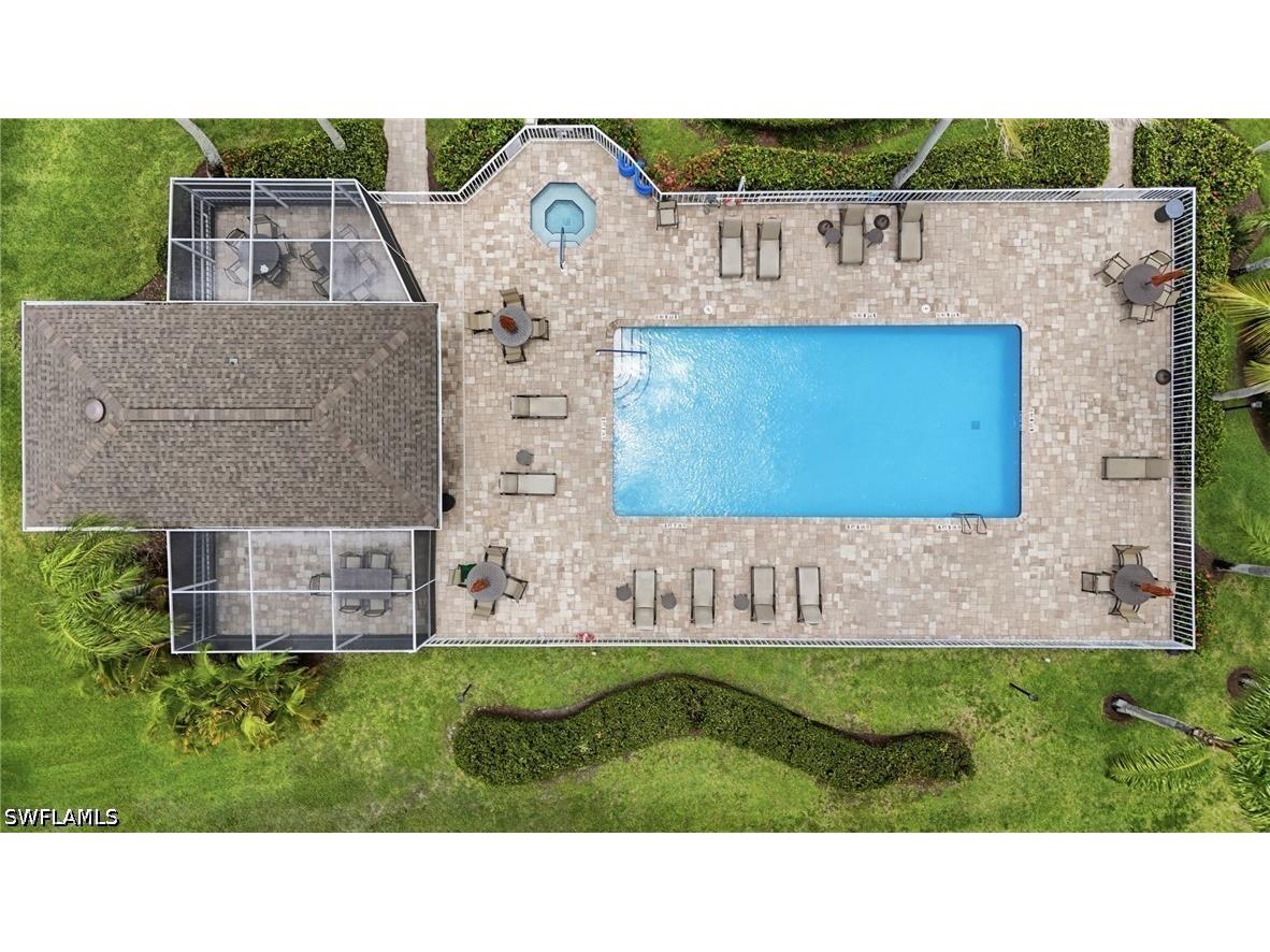 7360 Glenmoor Lane #304 Naples FL 34104 226021609 image32