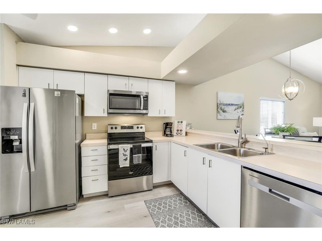 7360 Glenmoor Lane #4301 Naples FL 34104 225061751 image4