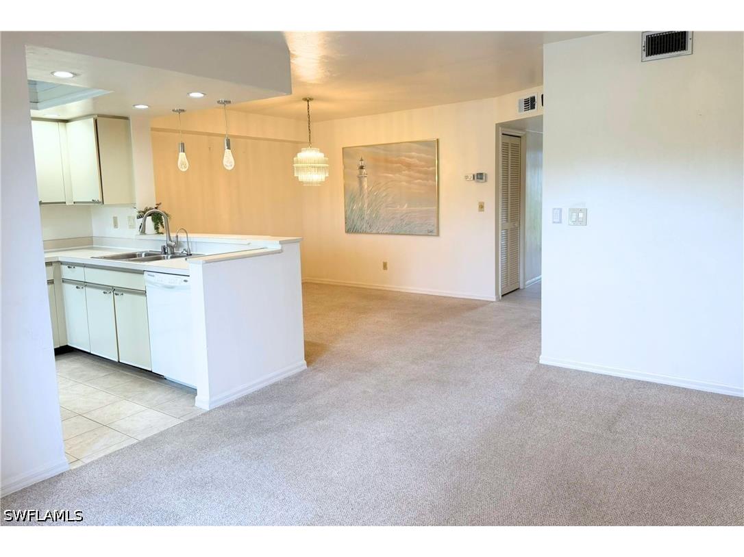 7360 Saint Ives Way #2205 Naples FL 34104 226015454 image18