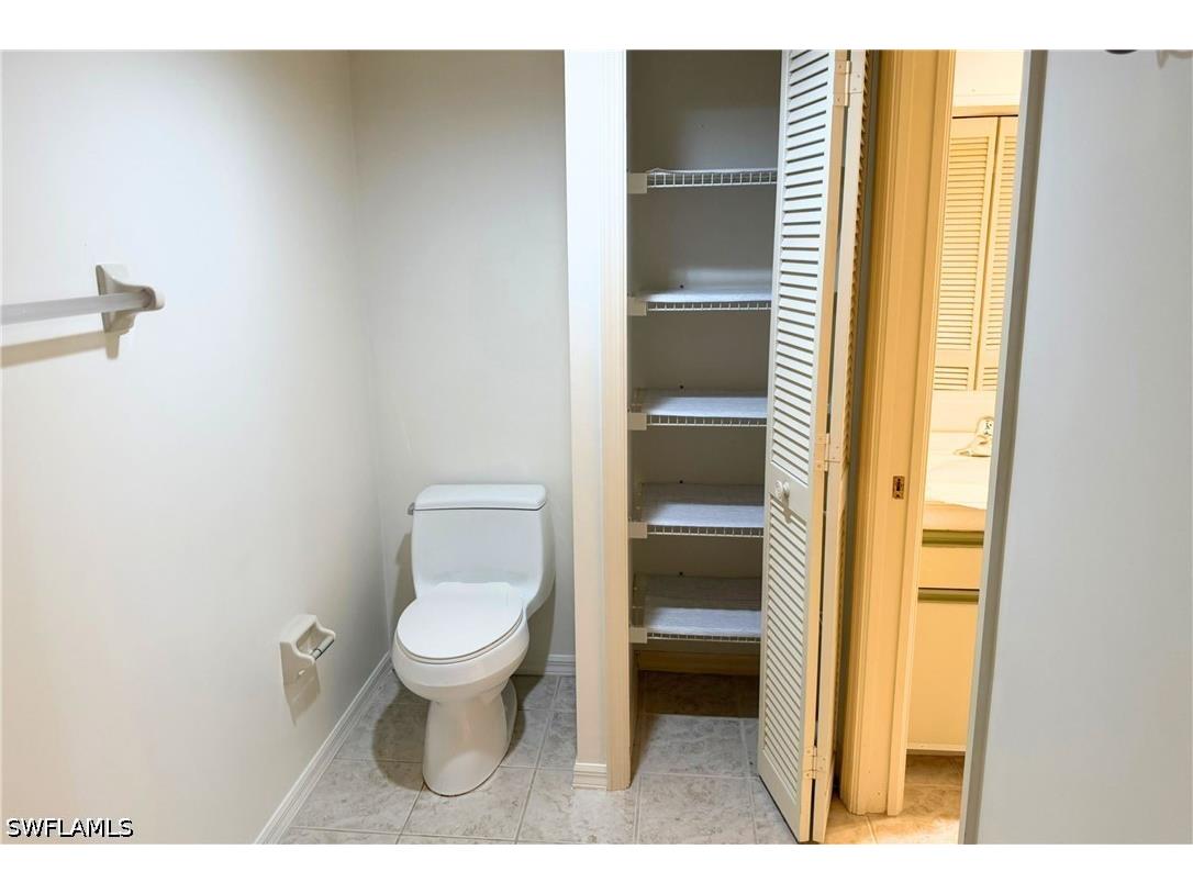 7360 Saint Ives Way #2205 Naples FL 34104 226015454 image26