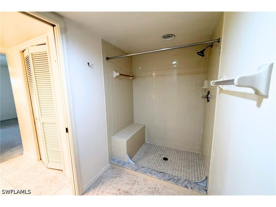 7360 Saint Ives Way #2205 Naples FL 34104 226015454 image27