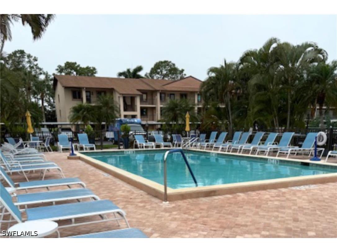 7360 Saint Ives Way #2205 Naples FL 34104 226015454 image37