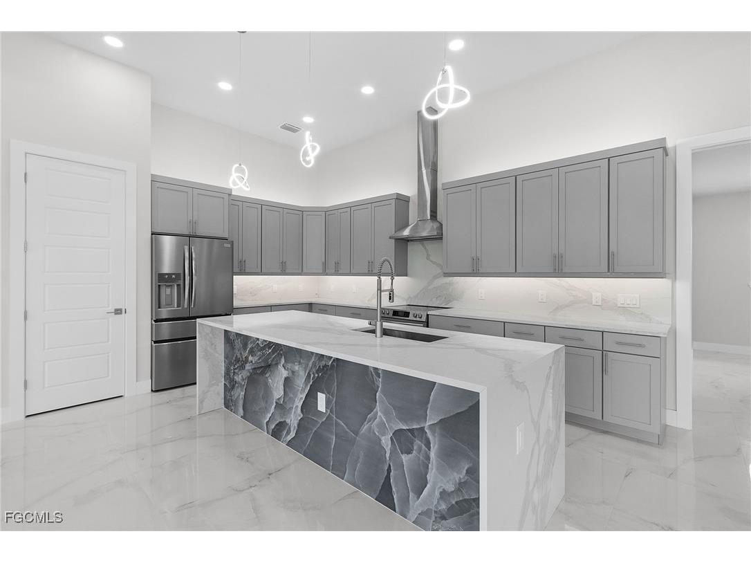 7363 N Moss Rose Punta Gorda FL 33955 2025010313 image10