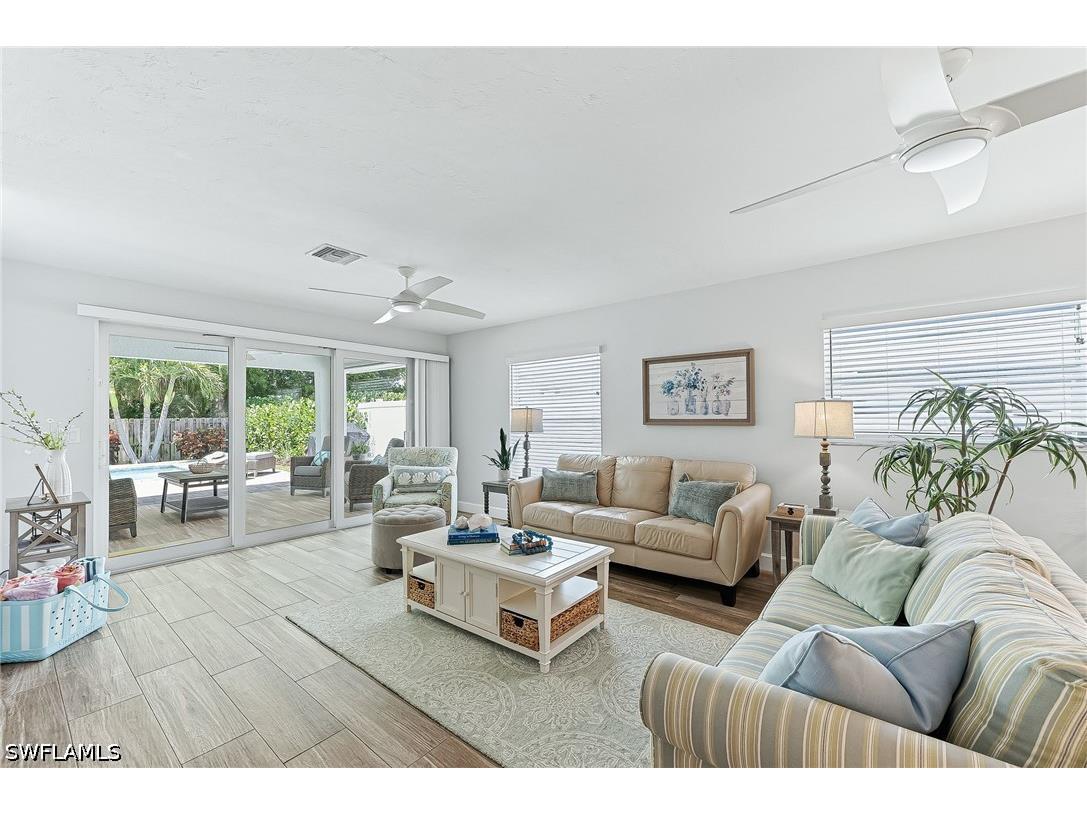 737 91st Avenue N Naples FL 34108 226020484 image18