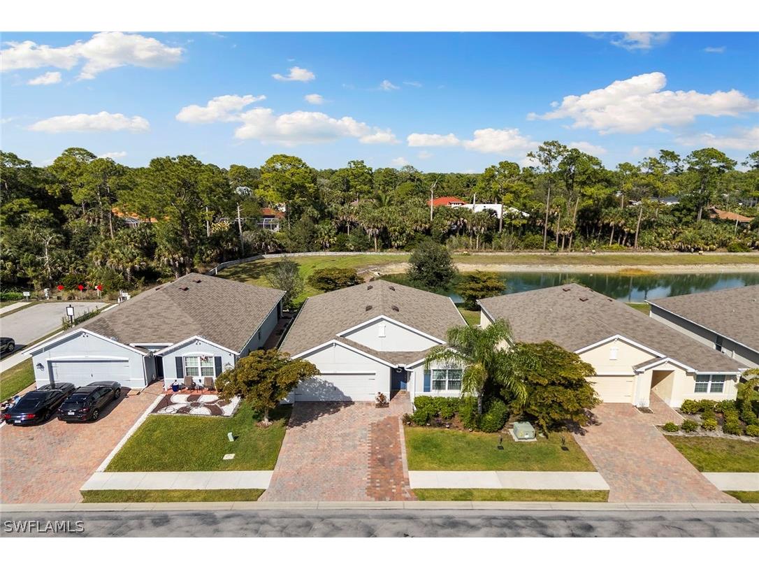 737 Hadley Street W Naples FL 34104 226008816 image1