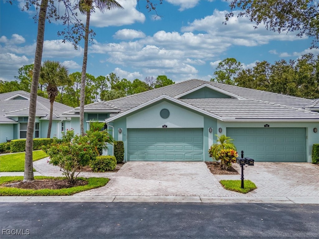 737 Mainsail Place Naples FL 34110 2025007527 image1